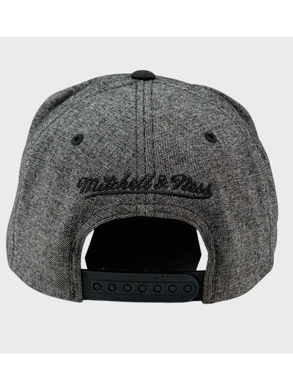 Mitchell & Ness Chicago Bulls Snapback Hat Gray Black Reflective Logo Unisex